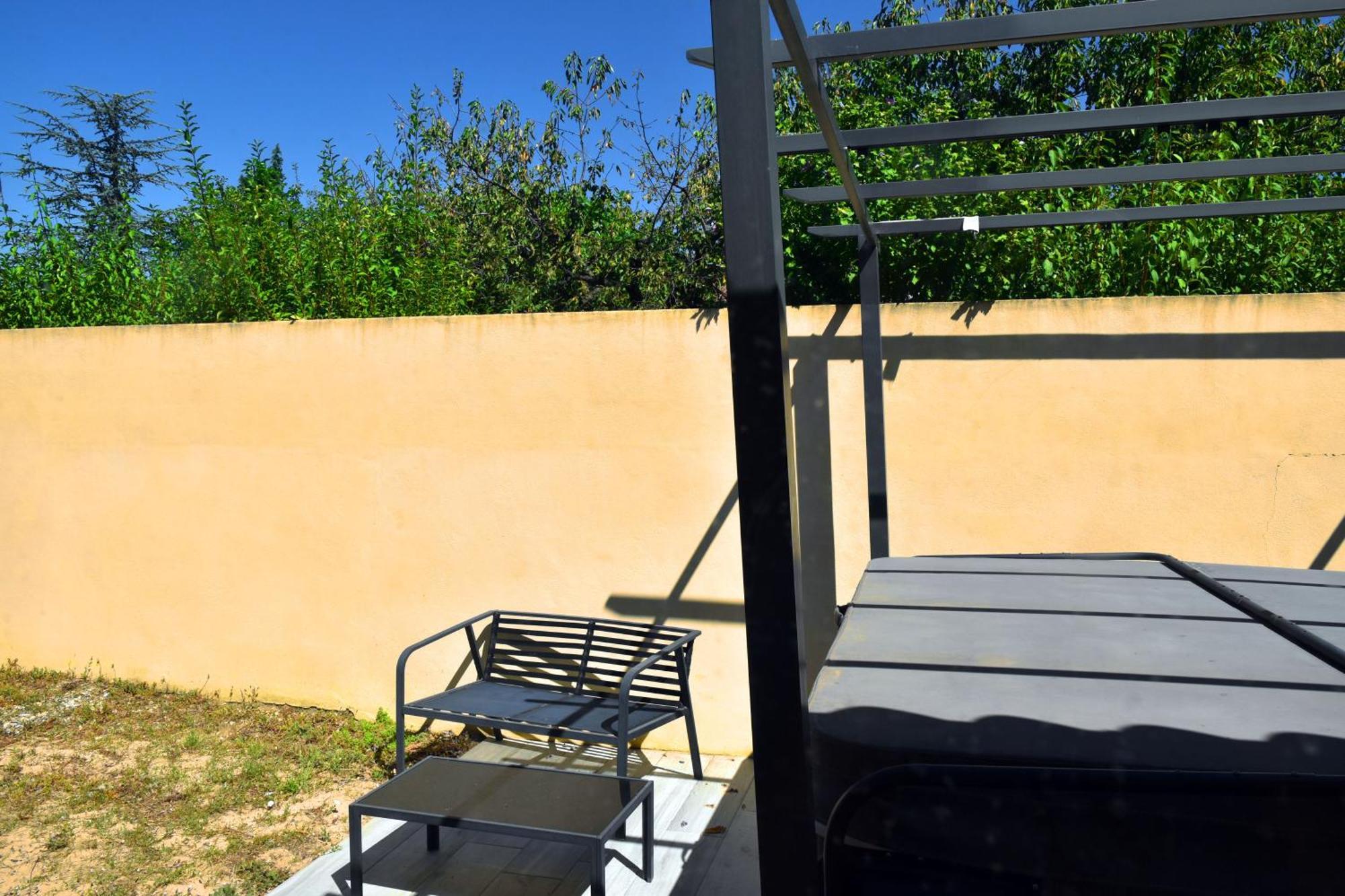 Maison Les Chenes - Jacuzzi - Confort - Calme & Idealement Situe - Clim - Parking Sauzet (Drome)